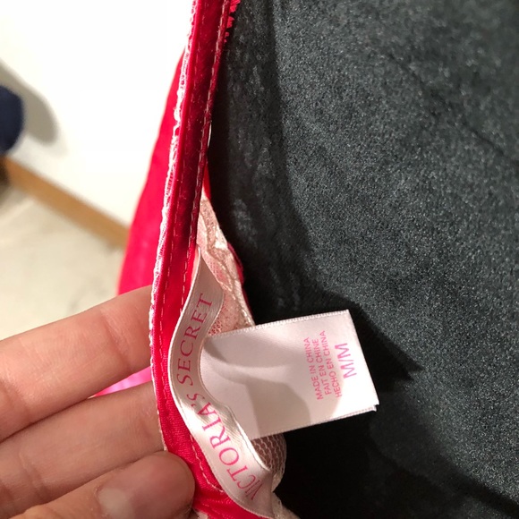 Victoria’s Secret Silk Slips On - Picture 5 of 6